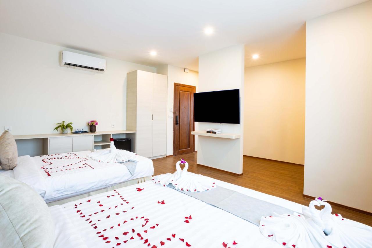 Joli Hotel Phnom Penh Exterior photo